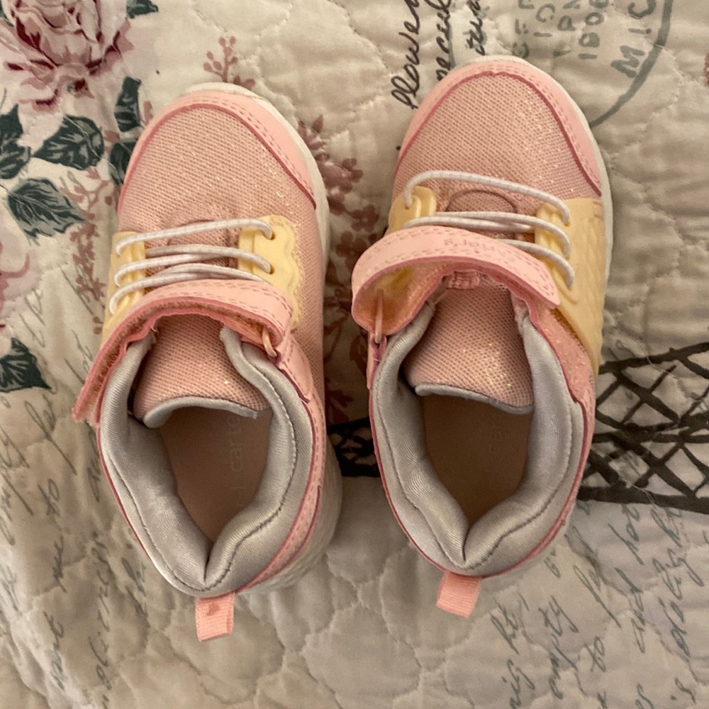 Little girls shoes